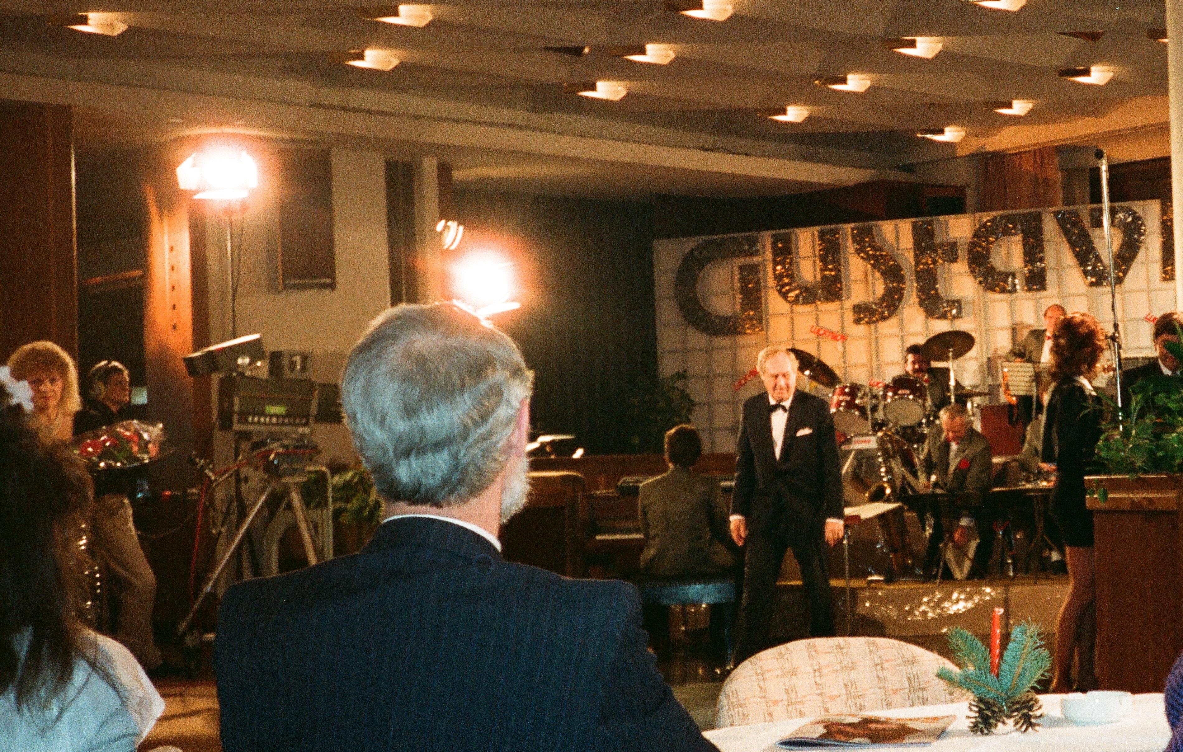 1990-organizace-oslavy-50-let-big-bandu-gustava-broma-hotel-international-brno